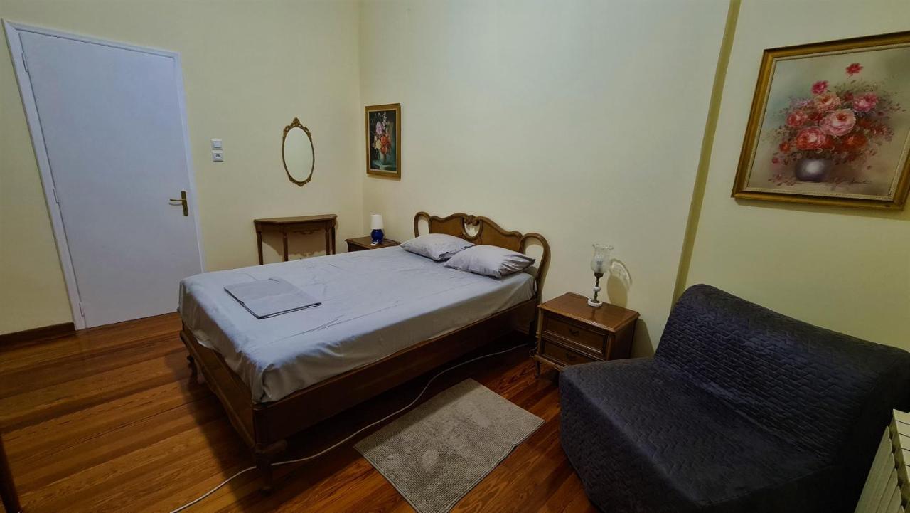 Zefyros Super Cool Apartments next to Alimos Riviera Atenas Exterior foto